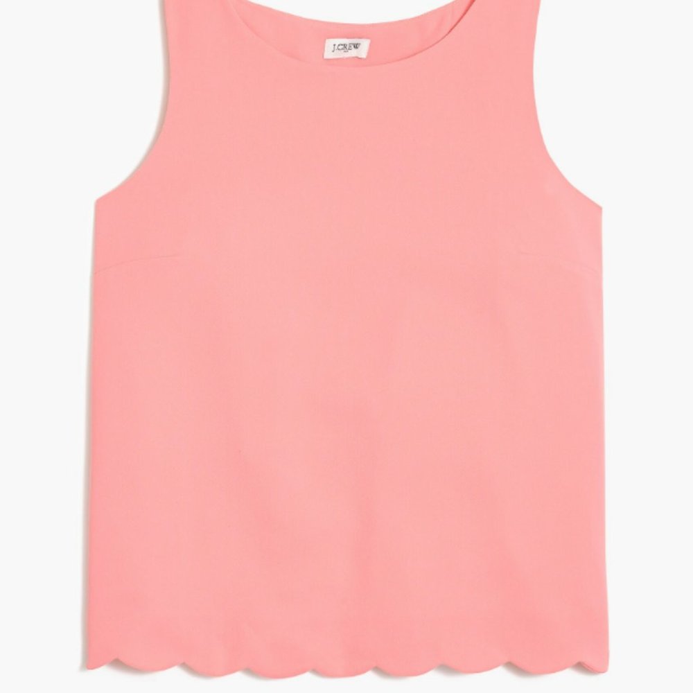 Scalloped-hem top with overlapped back